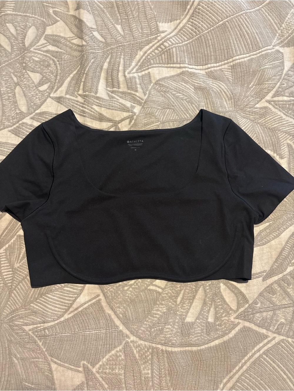 Athleta Black Short Sleeve Scoop Crop Top